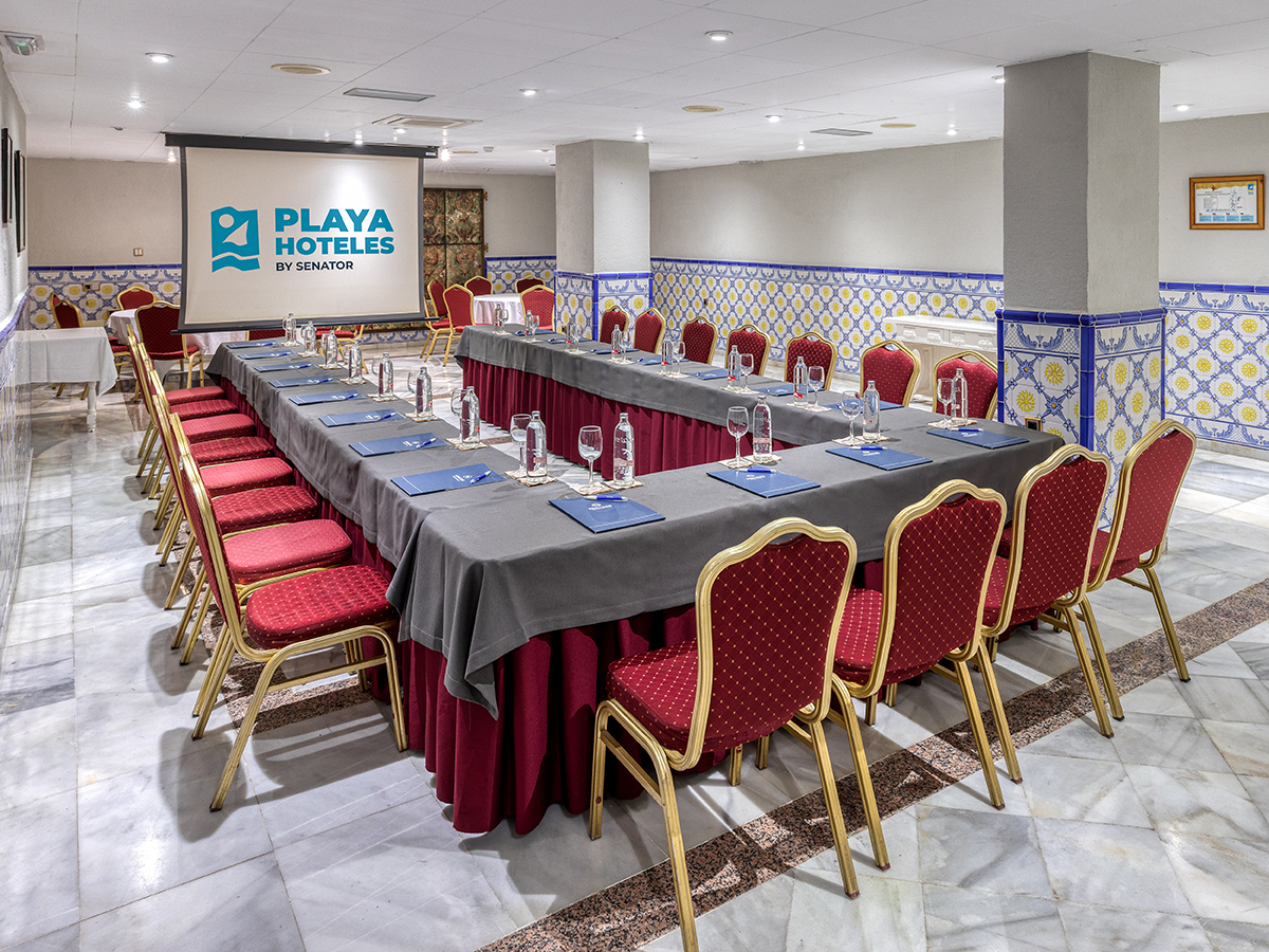 007_alta_playadulce Salon Millares.jpg